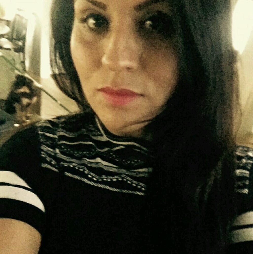 Meet your Posher, Gabriela