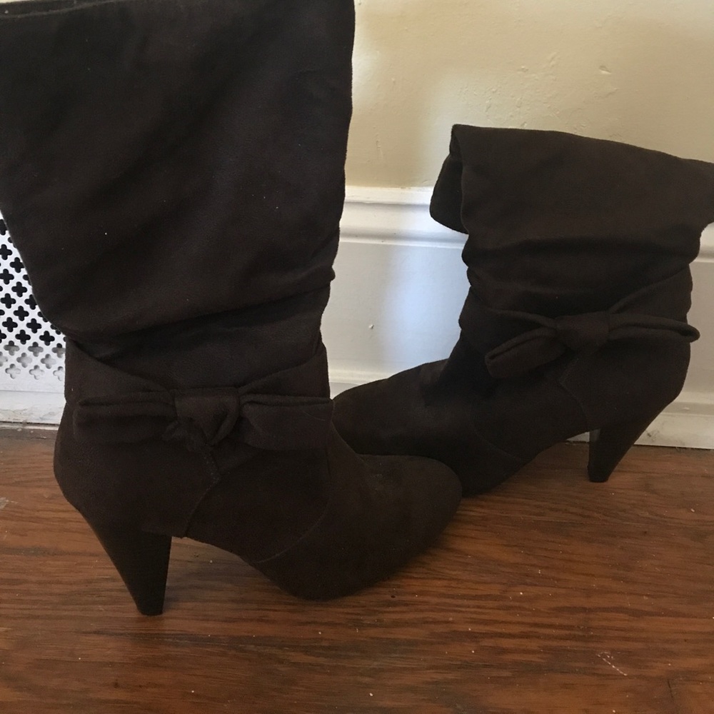 Brown boots
