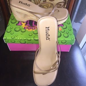 Mudd Sandals