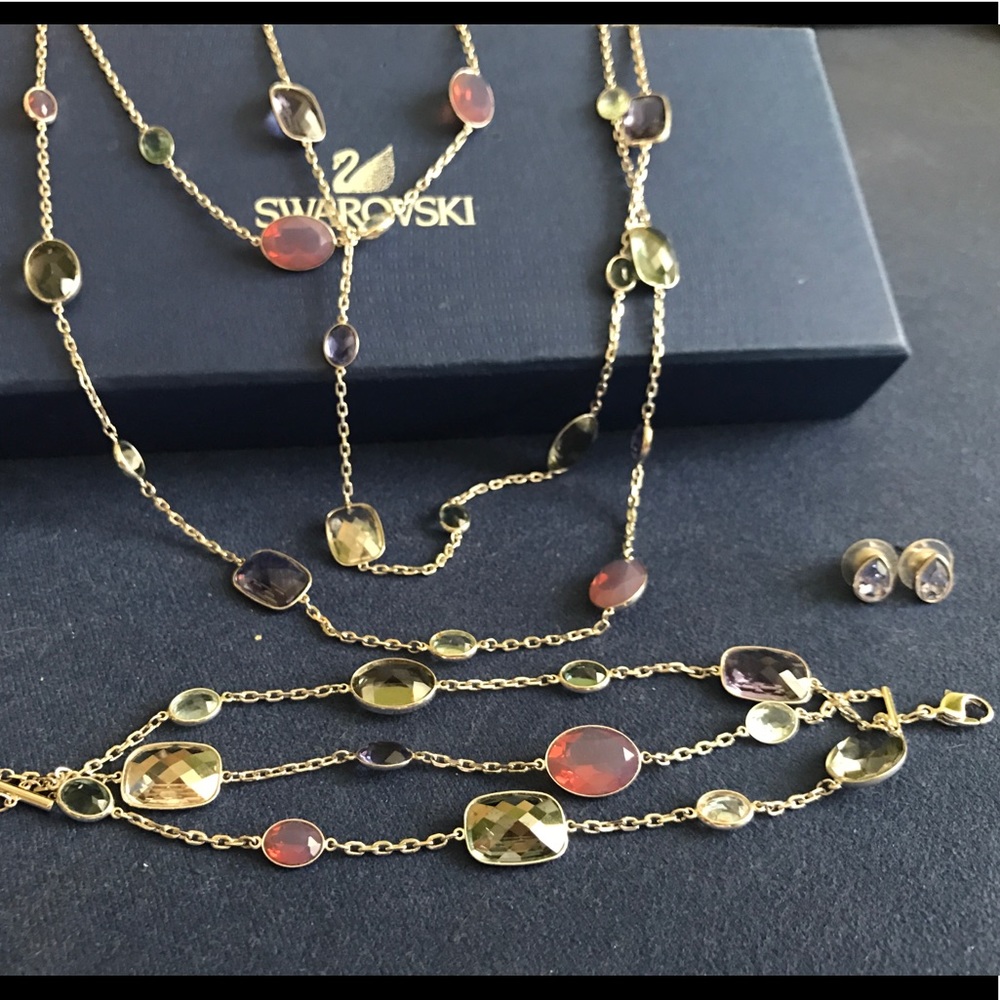 Swarovski set necklace earrings and bracelet