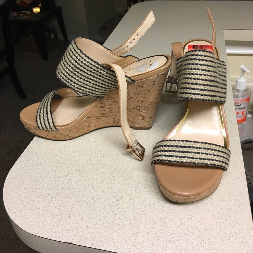 Jessica Simpson khaki and navy blue wedges
