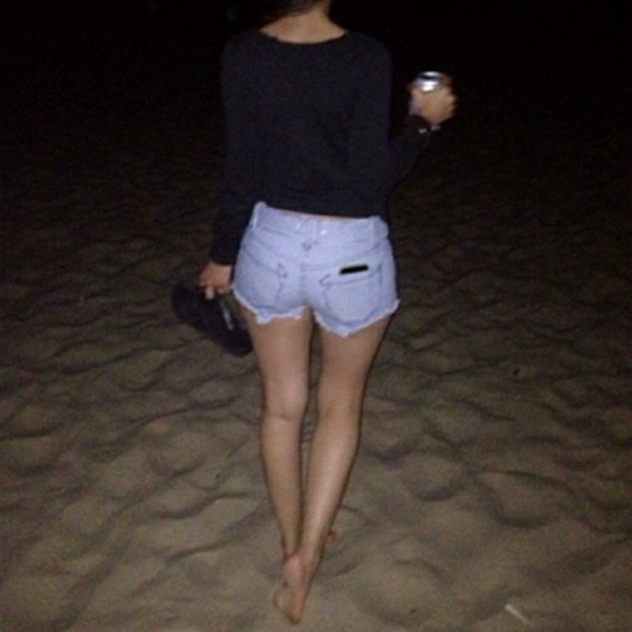 Meet your Posher, Nina - Picture 4 of 5