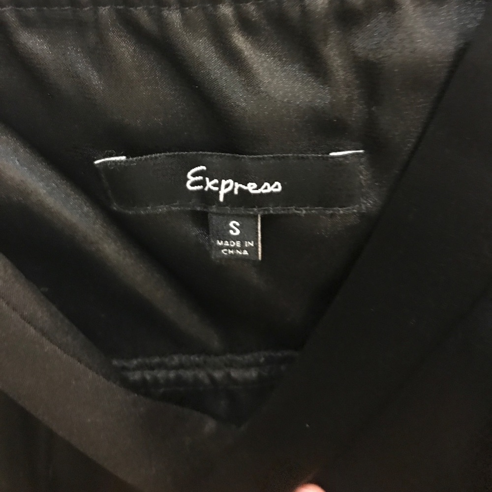 •Express Dress• - Picture 3 of 4
