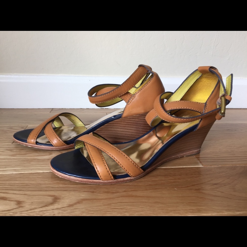 Coach sandals size 8.5