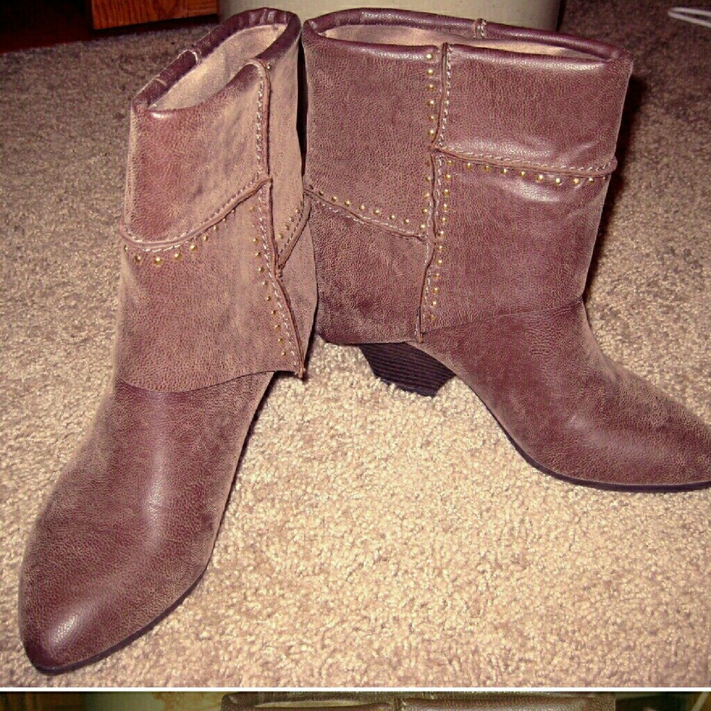 Fergie studded tan boots! Beautiful!!