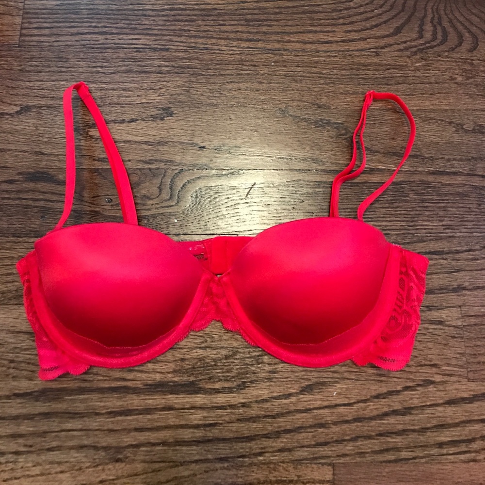 Victoria's Secret PINK red push up bra