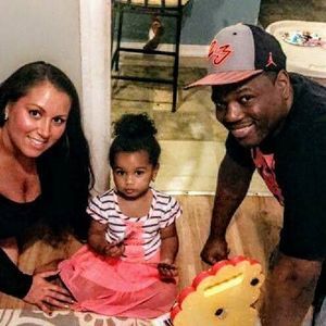 Meet your Posher, Dara