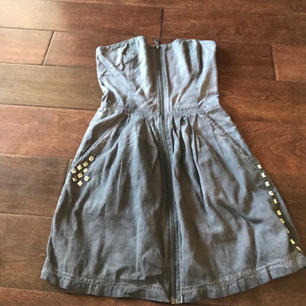 Zip up dress with studs