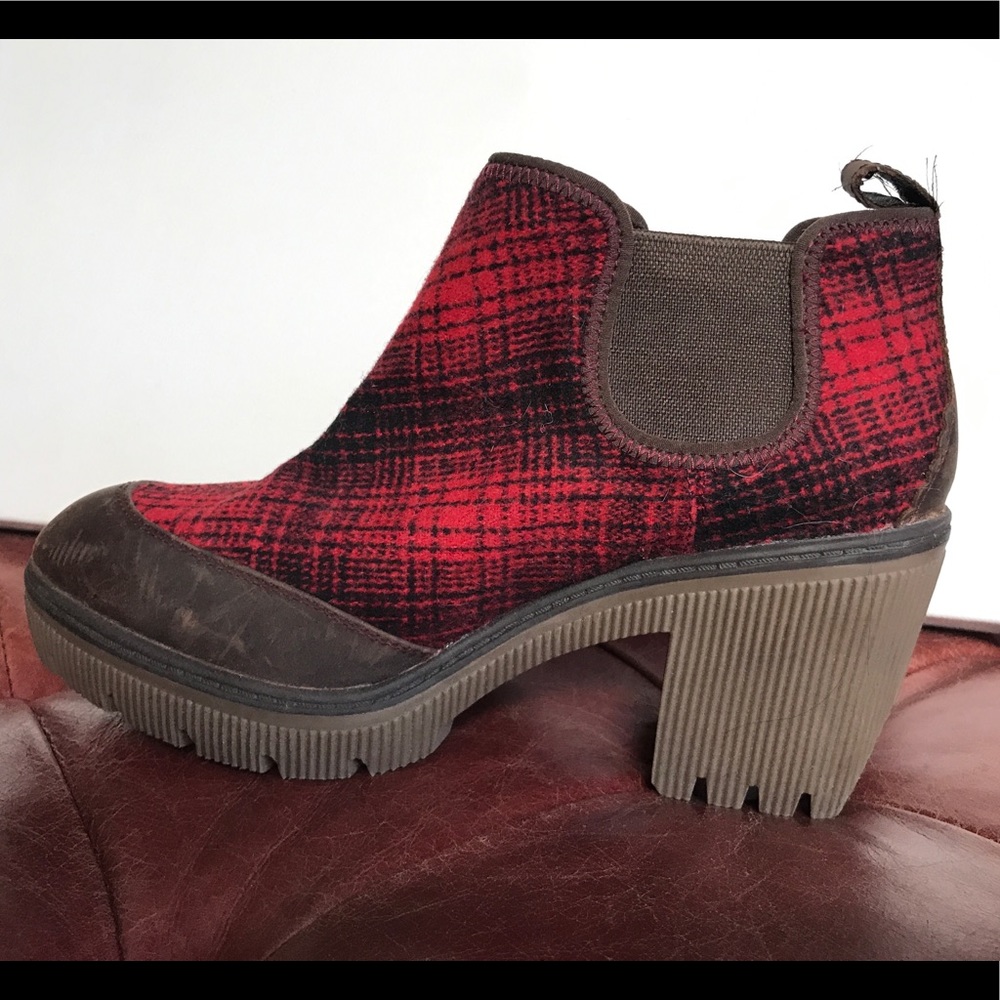 Caterpillar Booties