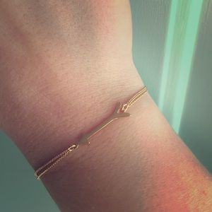 Stella & Dot Arrow Wishing Bracelet