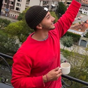 Meet your Posher, Anthony