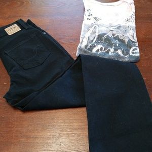 Levis boot cut jeans size 4 Levis boot cut jeans size 4