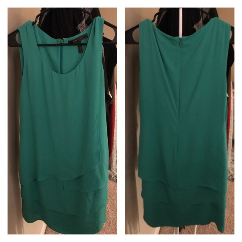 BCBG DRESS - SIZE 2