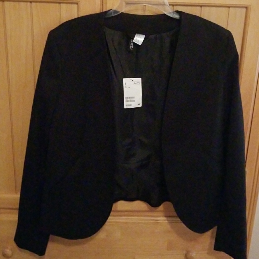 H&M NWT fitted blazer