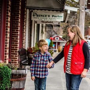 Meet your Posher, Amber