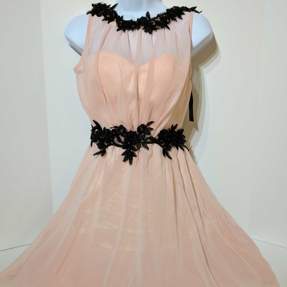 London dress company dress size 2