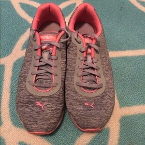 Puma women's sneakers size 8.5