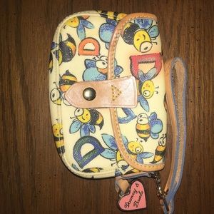 Dooney & Bourke (bee clutch)