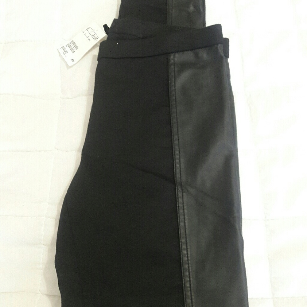 Skinny pants