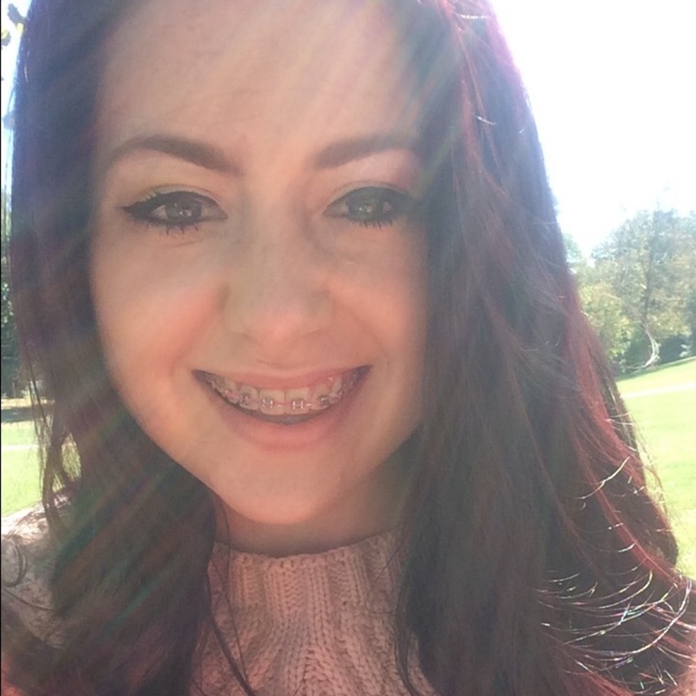 Meet your Posher, Charlotte