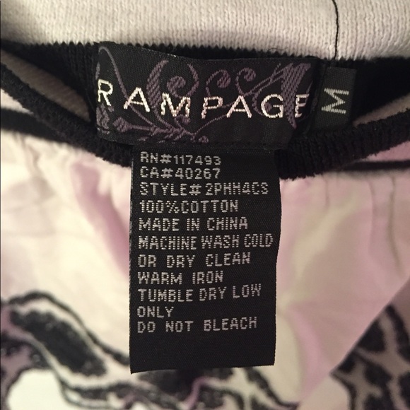 Rampage Black & White skirt!! Macy's Stripe - Picture 3 of 3
