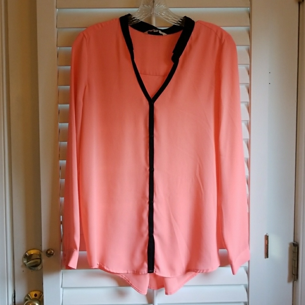 FINAL SALE 🎉 BB Dakota neon pink blouse