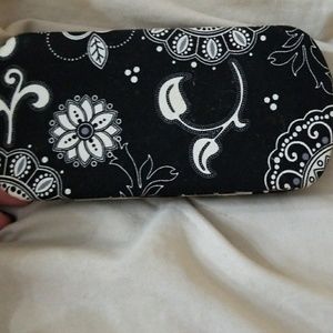 Like new Thirty -One brand Snap Closure Wallet