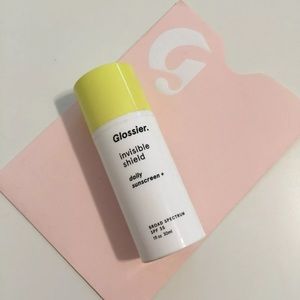 Glossier Invisible sunscreen