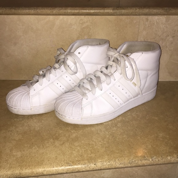 le adidas vendita bianco (modello pivot poshmark le adidas vendita bianco (modello pivot poshmark