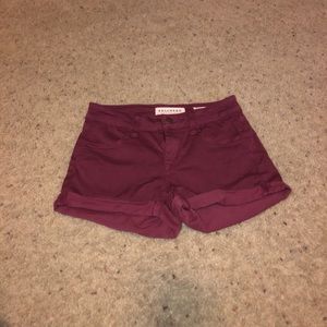 • burgundy shorts • • burgundy shorts •