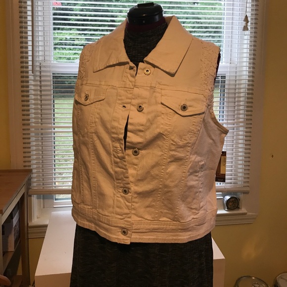 women's white denim vest