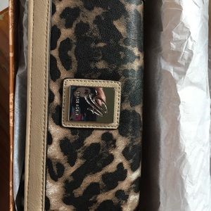 Grace Adele wallet Leopard print