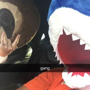 Meet your Posher, Omar