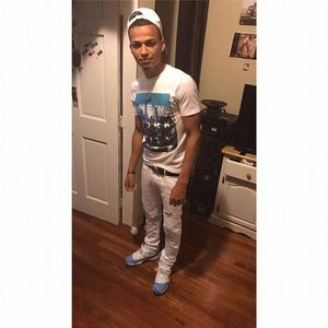 Meet your Posher, Alexis