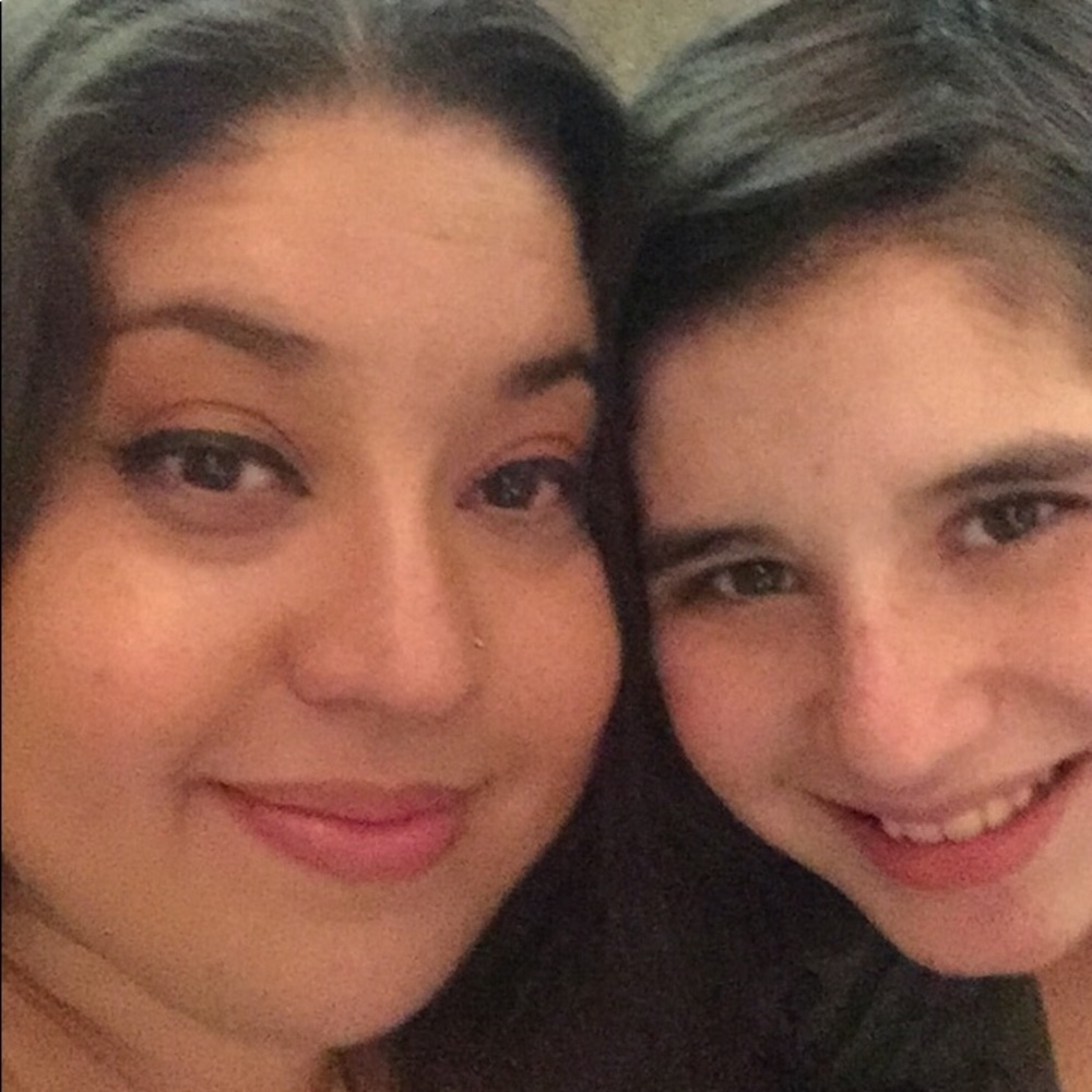 Meet your Posher, Ivonne