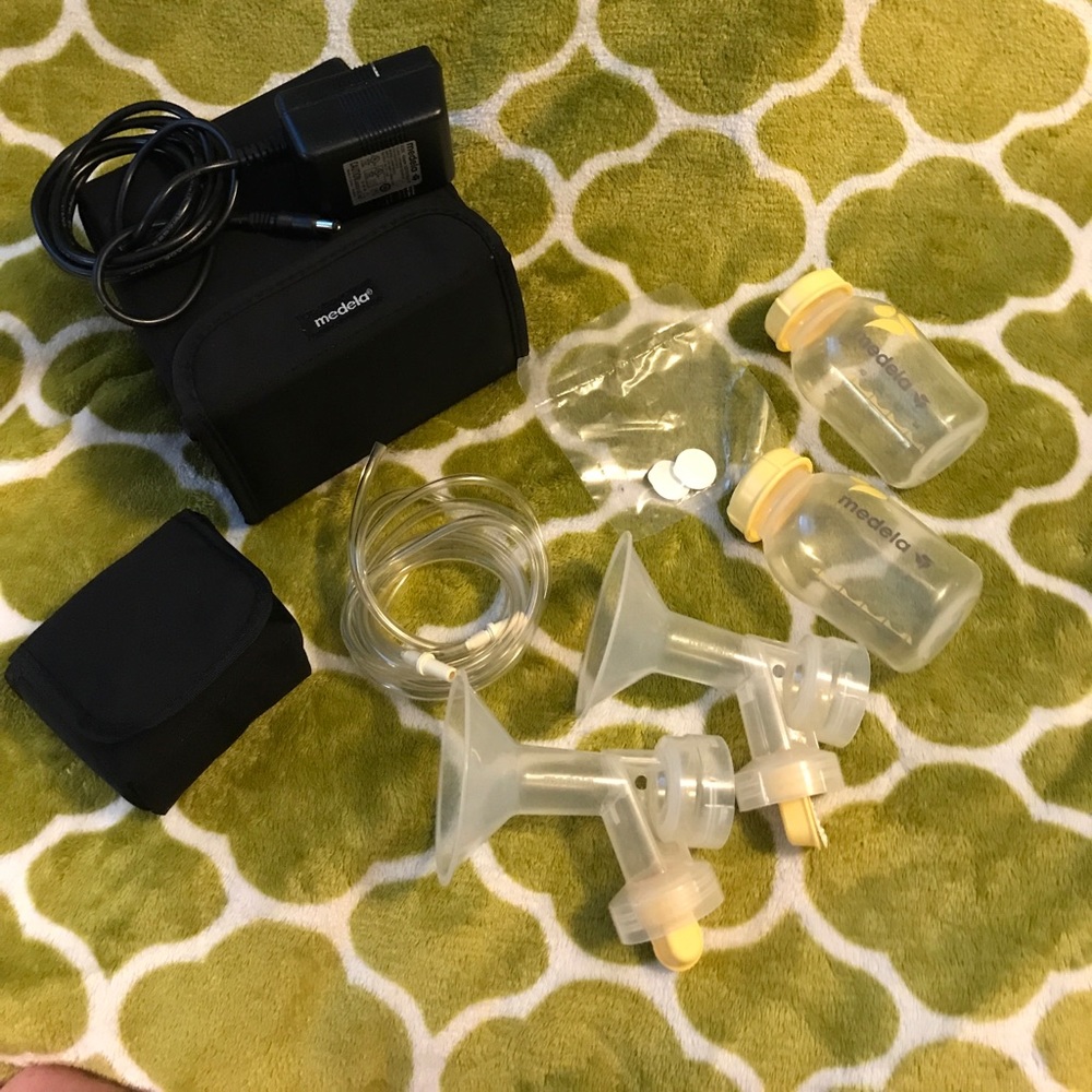 Medela Breastpump Advanced In Style w Battery Pack