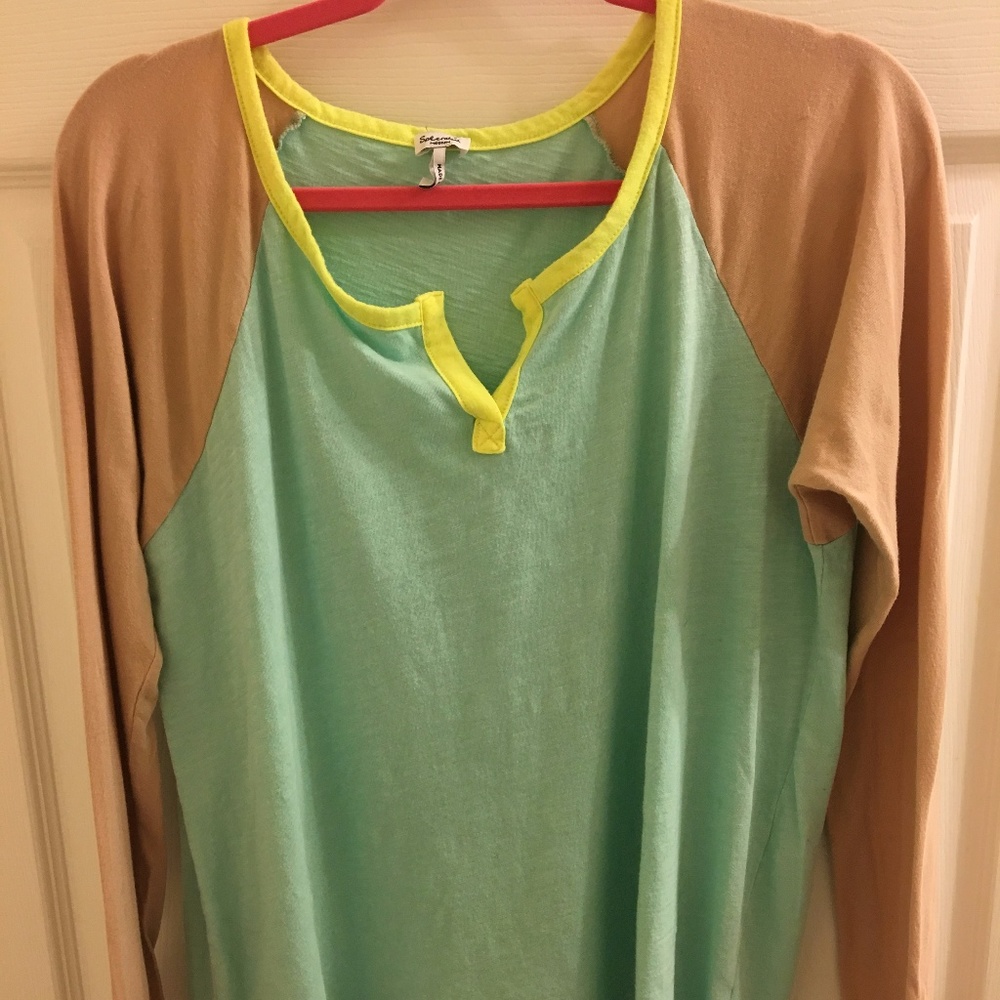 NWOT Splendid Drapey Lux Baseball Tee