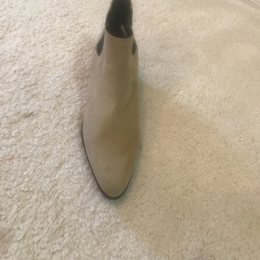 half boot - Picture 2 of 3