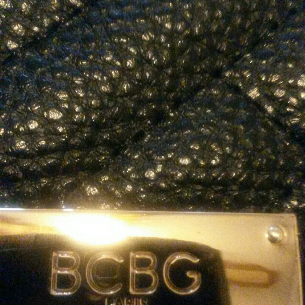 DONATED Vegan Clutch/crossbody NWOT/MOST SELL - Picture 3 of 5