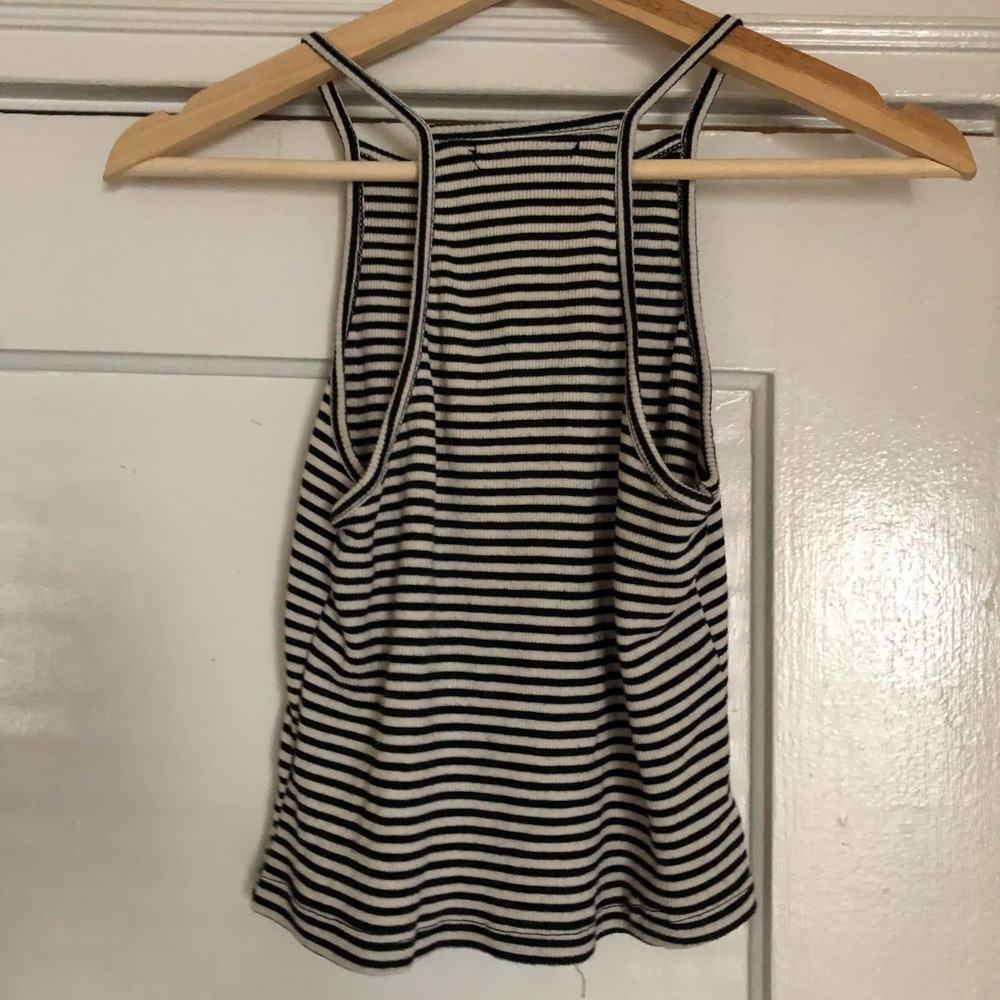 Embroidered Tank Top - Picture 3 of 4