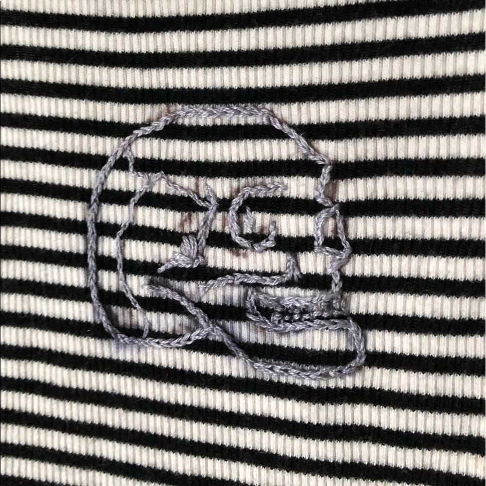 Embroidered Tank Top - Picture 4 of 4
