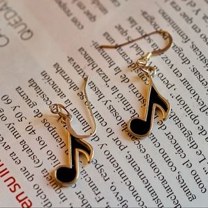 Music Note Earrings 🎶 NWOT