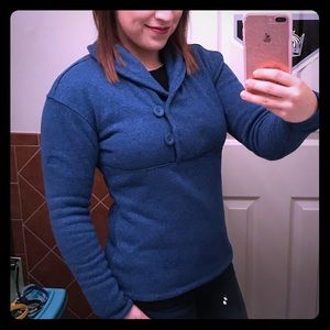 Cute North Face Blue Sweater!
