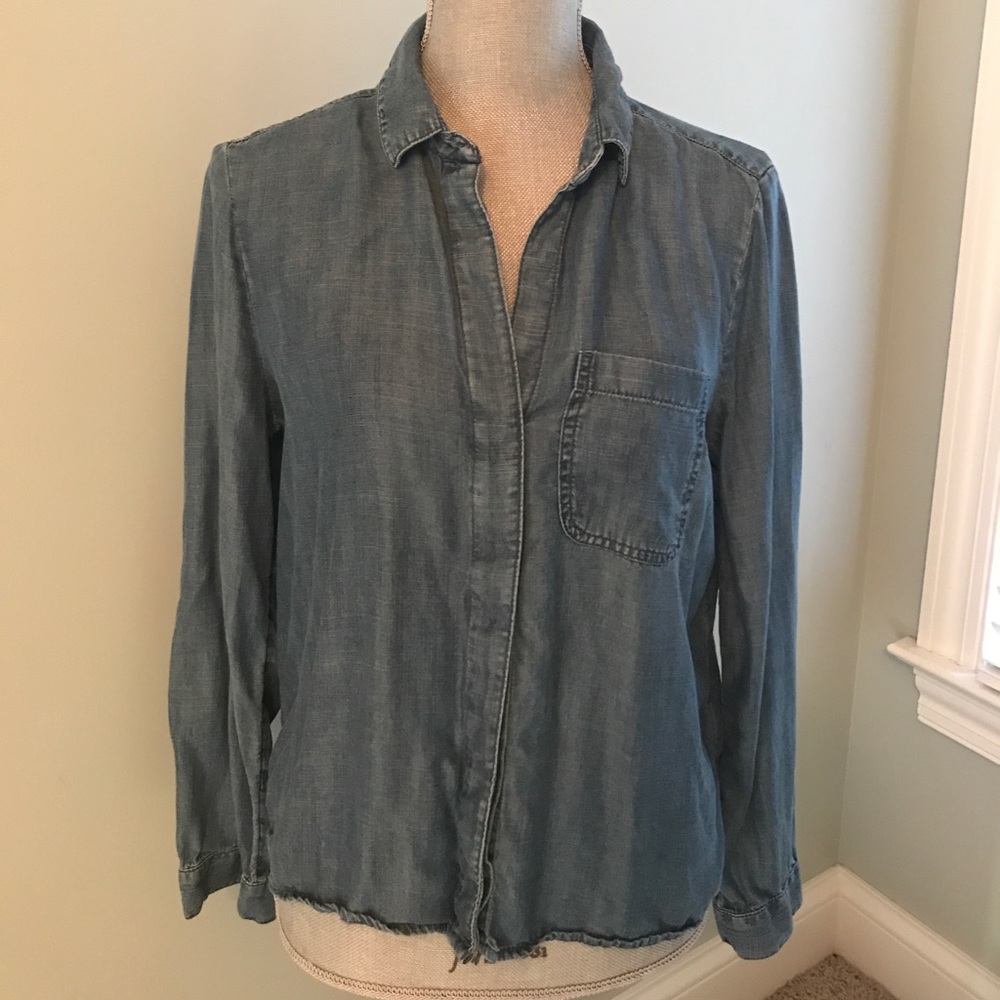 Women's denim Banana Republic shirt