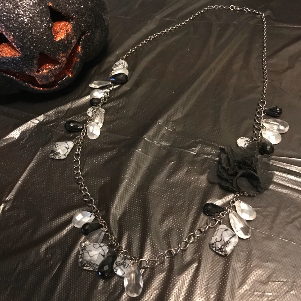 The Buckle Necklace