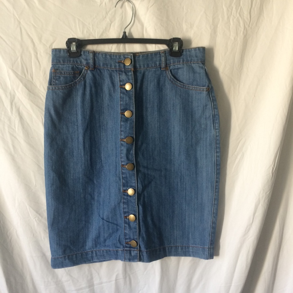 FOREVER21 blue front button down denim jean skirt - Picture 2 of 4