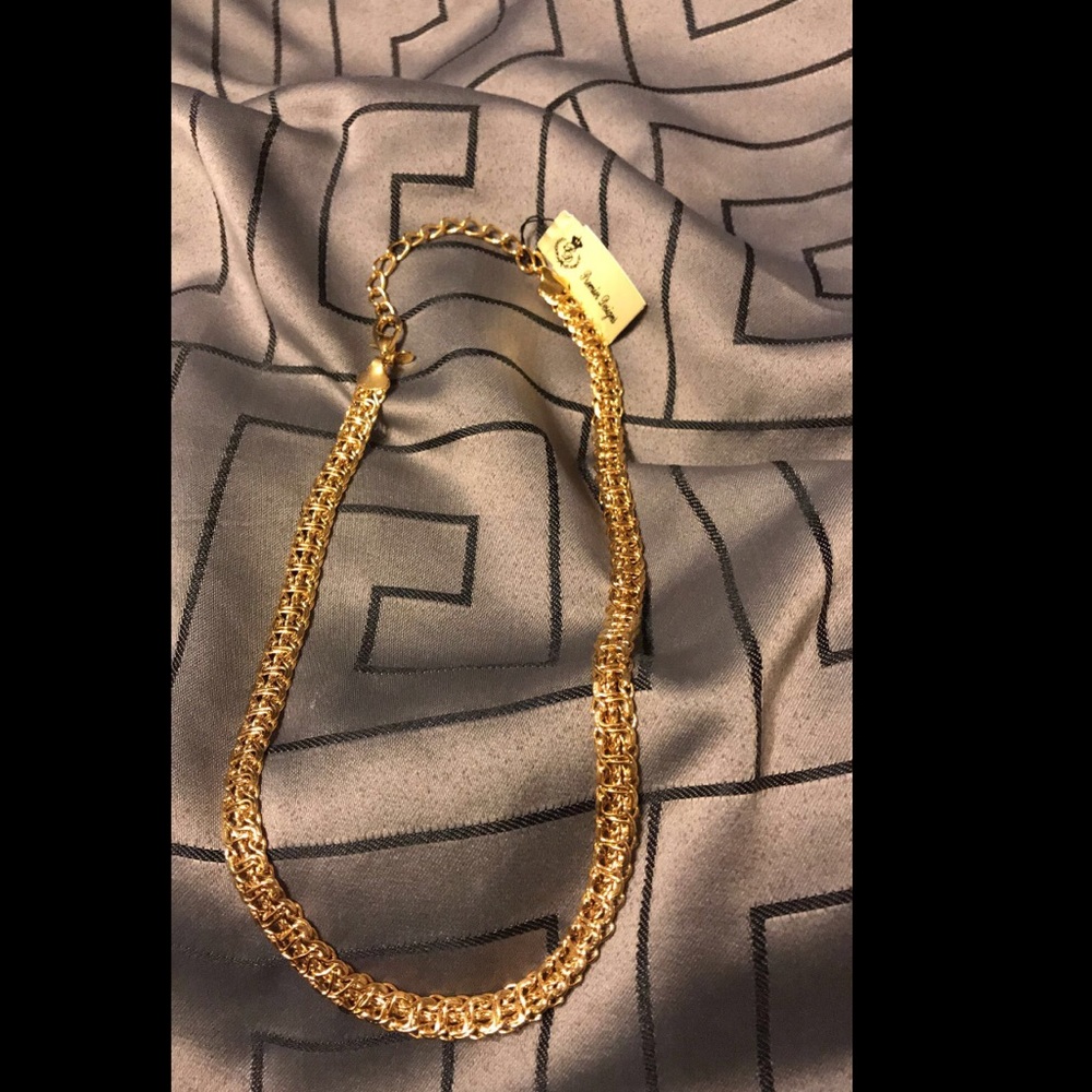 Necklace - Picture 2 of 2