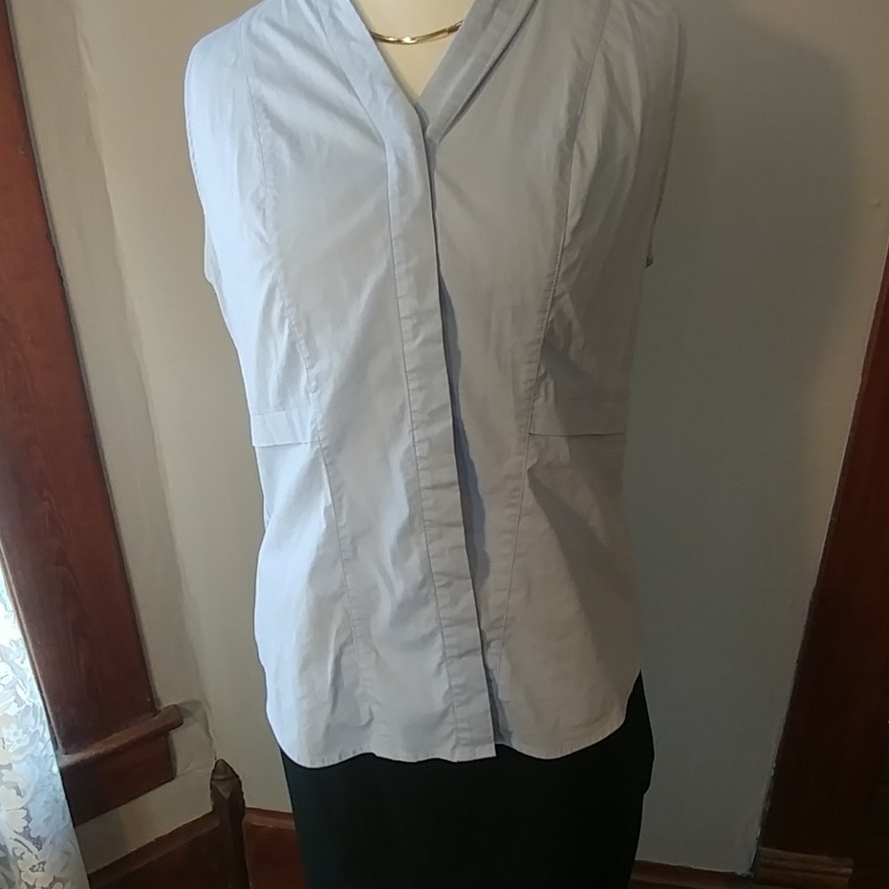 WHBM blue button down - Picture 2 of 2