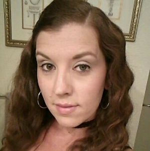 Meet your Posher, Whitney