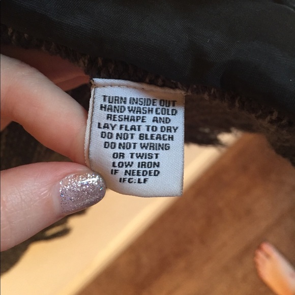 Fur vest Gray with fringe crochet/knit - Picture 5 of 5